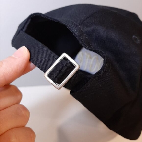 3/$20 NEW Singapore Baseball Cap Souvenir Hat Black Gold One Size Adjustable - Picture 7 of 12